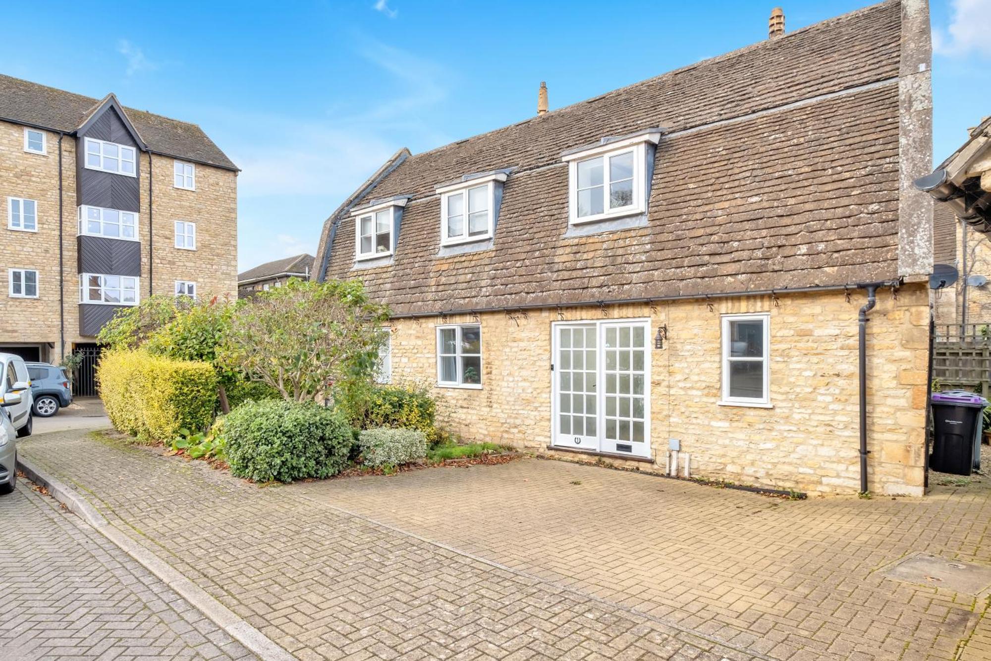 Lambert Cottage - In The Heart Of Stamford Buitenkant foto