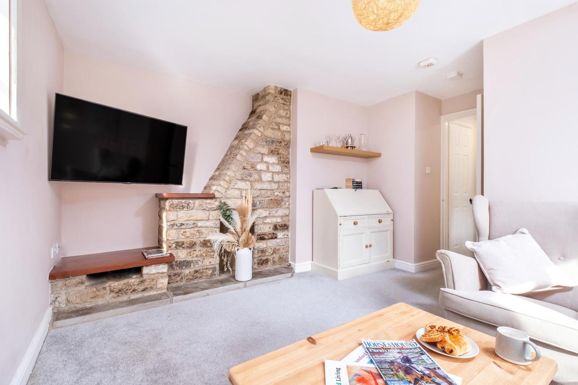 Lambert Cottage - In The Heart Of Stamford Buitenkant foto